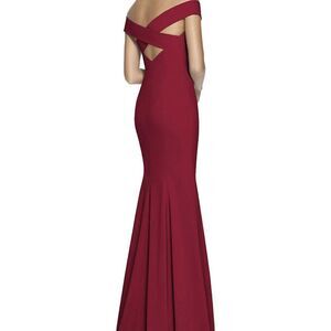 NWT Dessy Collection Burgundy Off The‎ Shoulder Criss Cross Trumpet Dress Size 4